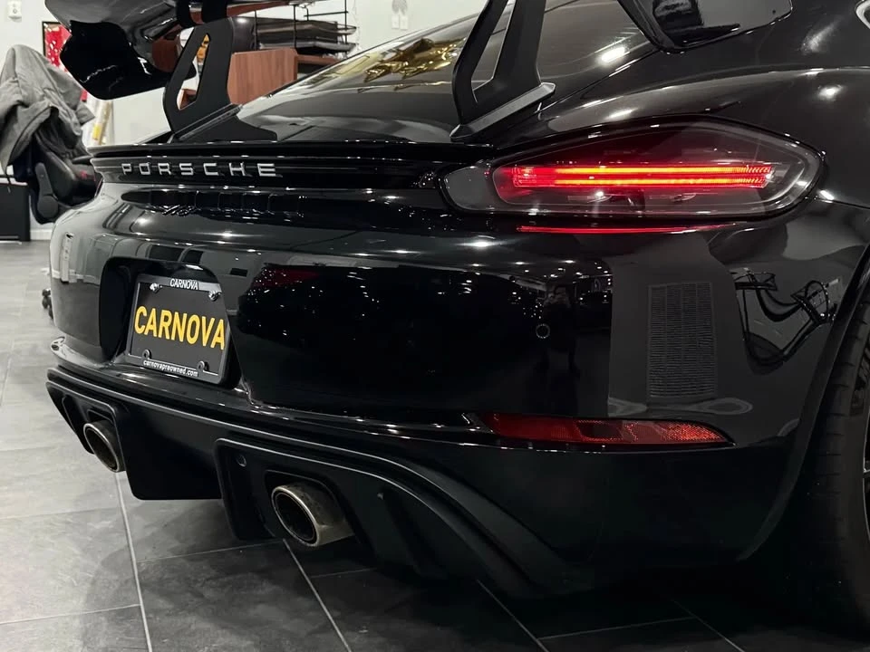 2017 Porsche 718 Cayman - Image 10 of 20