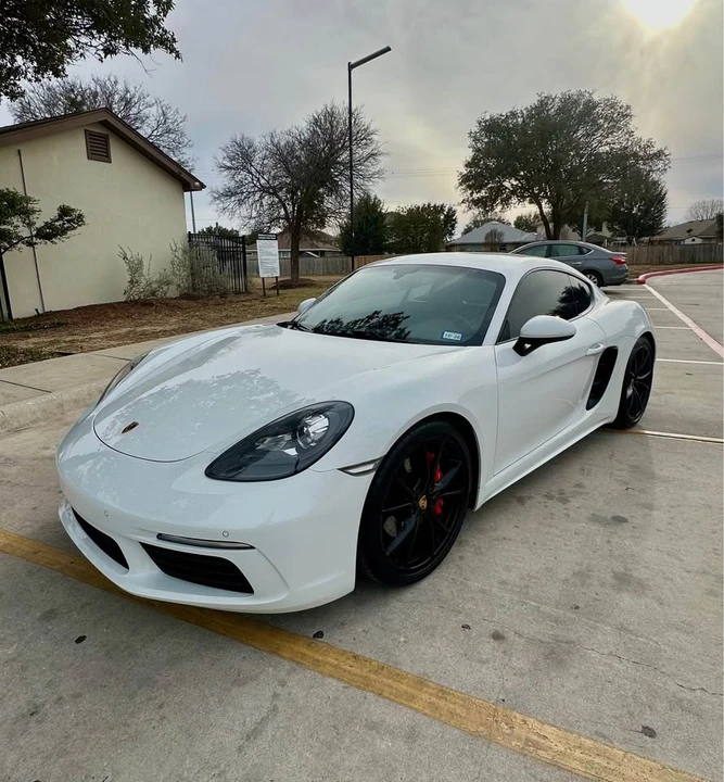 2017 Porsche 718 Cayman - Image 3 of 15
