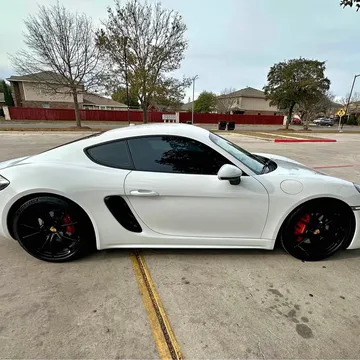 2017 Porsche 718 Cayman