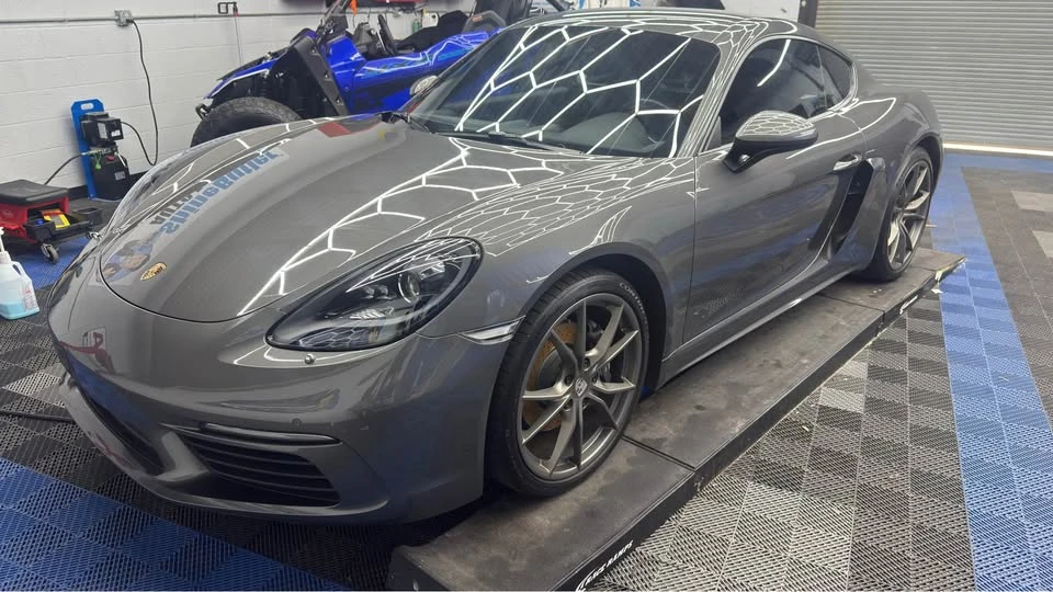 2017 Porsche 718 Cayman - Image 3 of 11