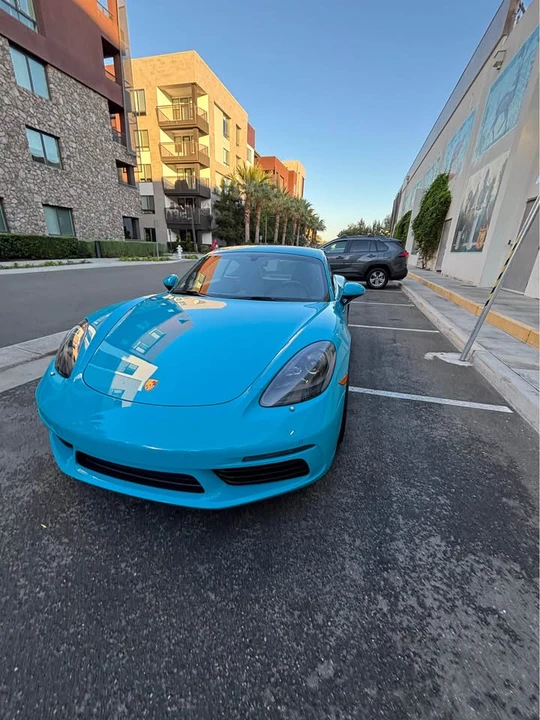 2017 Porsche 718 Cayman - Image 5 of 18