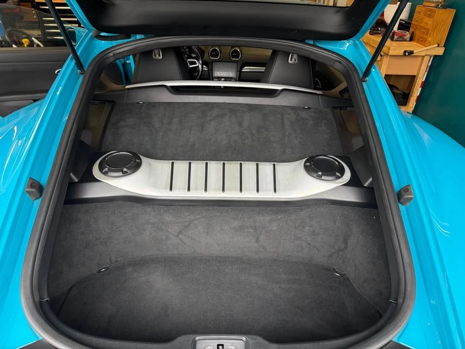 2017 Porsche 718 Cayman - Image 8 of 15
