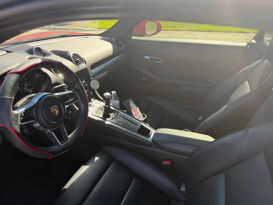 2017 Porsche 718 Cayman - Image 7 of 7