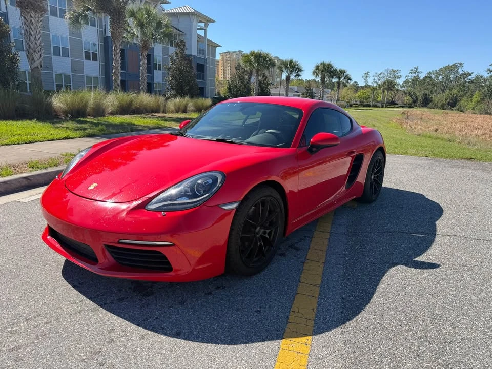 2017 Porsche 718 Cayman - Image 2 of 7