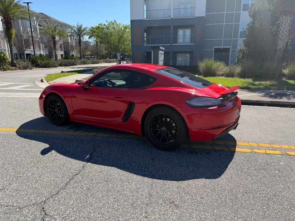 2017 Porsche 718 Cayman - Image 3 of 7