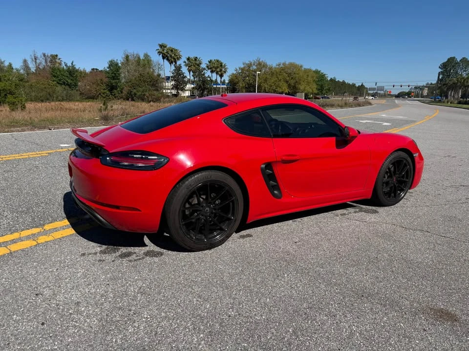 2017 Porsche 718 Cayman - Image 4 of 7