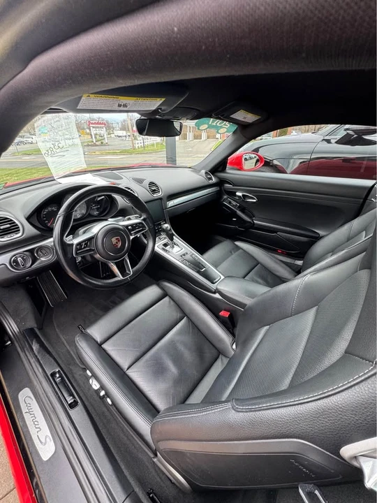 2017 Porsche 718 Cayman - Image 5 of 11