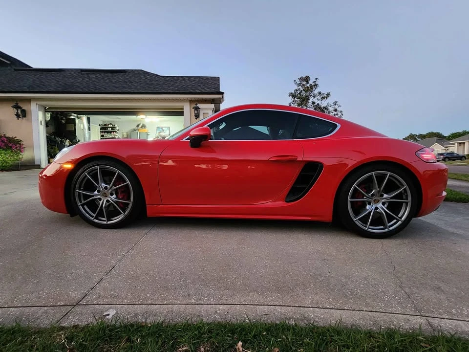 2017 Porsche 718 Cayman S - Image 3 of 8