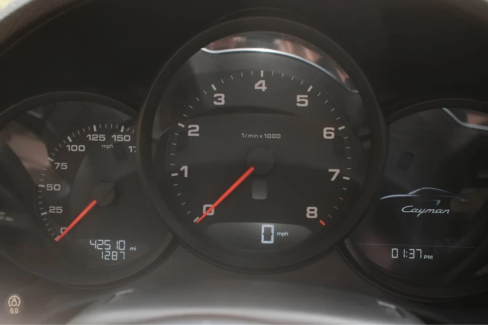 2017 Porsche 718 Cayman - Image 10 of 19