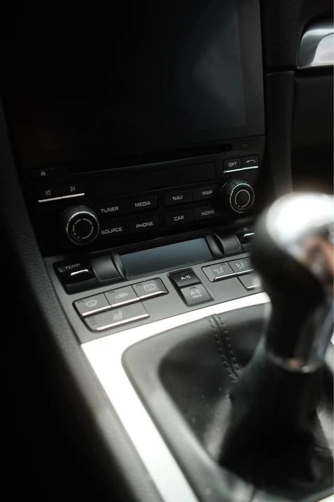 2017 Porsche 718 Cayman - Image 14 of 19