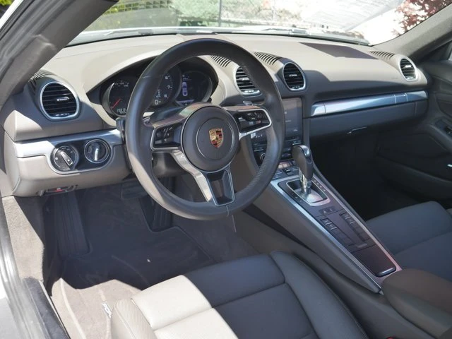 2017 Porsche 718 Cayman - Image 4 of 20