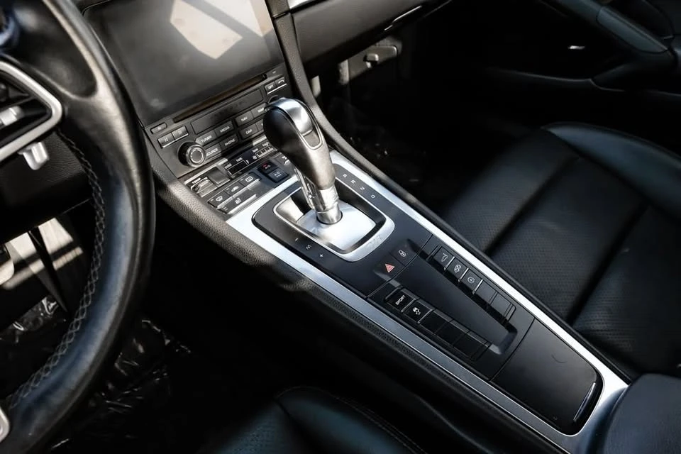 2017 Porsche 718 Cayman - Image 18 of 20