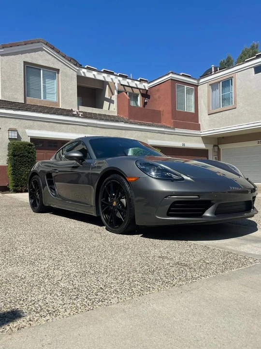 2017 Porsche 718 Cayman - Image 4 of 10