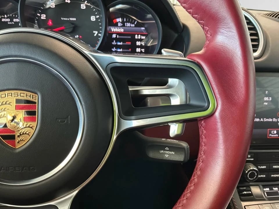 2017 Porsche 718 Cayman - Image 13 of 20