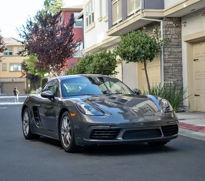 2017 Porsche 718 Cayman