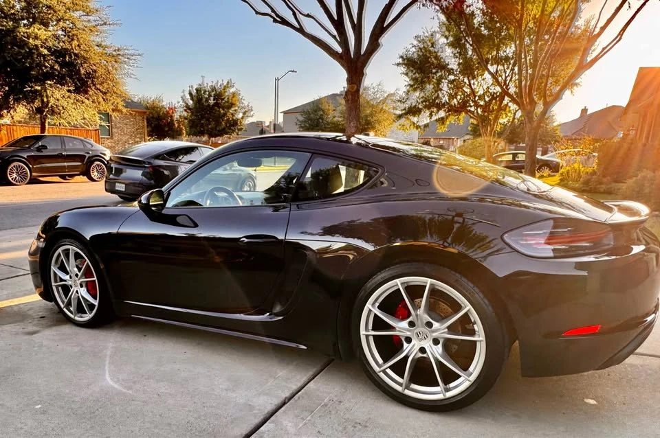 2017 Porsche 718 Cayman - Image 4 of 10