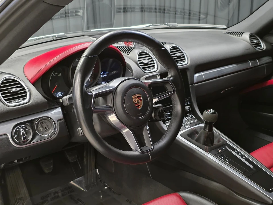 2017 Porsche 718 Cayman - Image 21 of 21