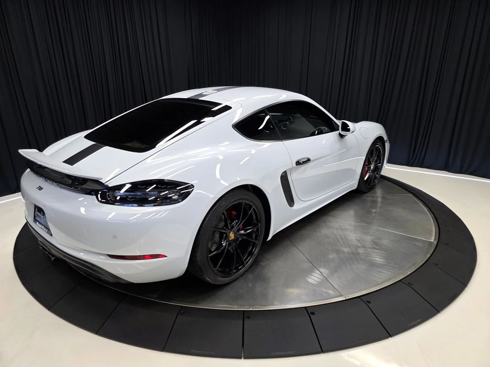 2017 Porsche 718 Cayman - Image 12 of 21