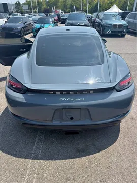 2017 Porsche 718 Cayman