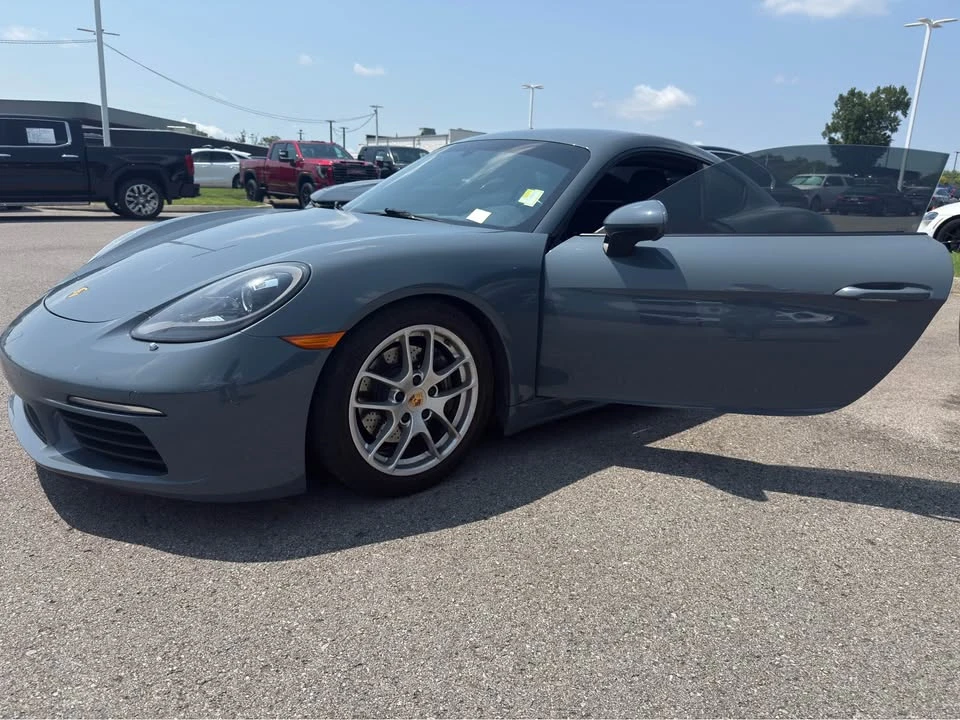 2017 Porsche 718 Cayman - Image 7 of 7