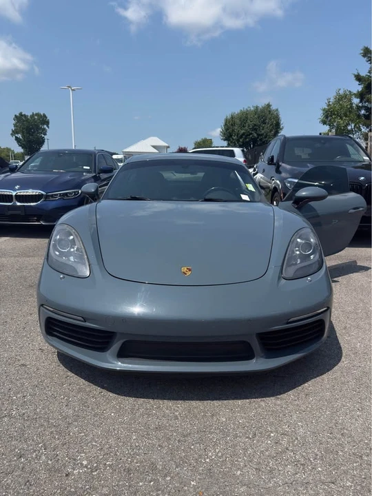2017 Porsche 718 Cayman - Image 2 of 7