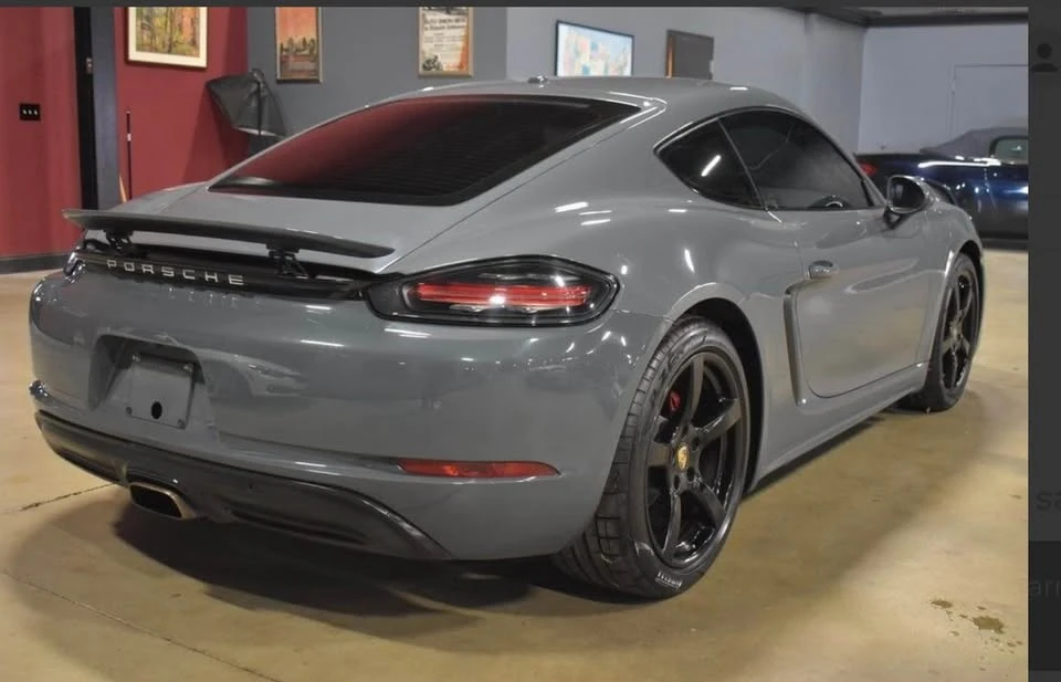 2017 Porsche 718 Cayman - Image 8 of 19
