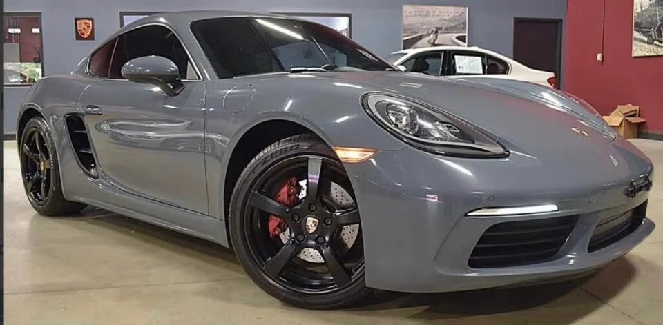 2017 Porsche 718 Cayman - Image 2 of 18
