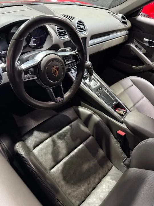 2017 Porsche 718 Cayman - Image 4 of 9