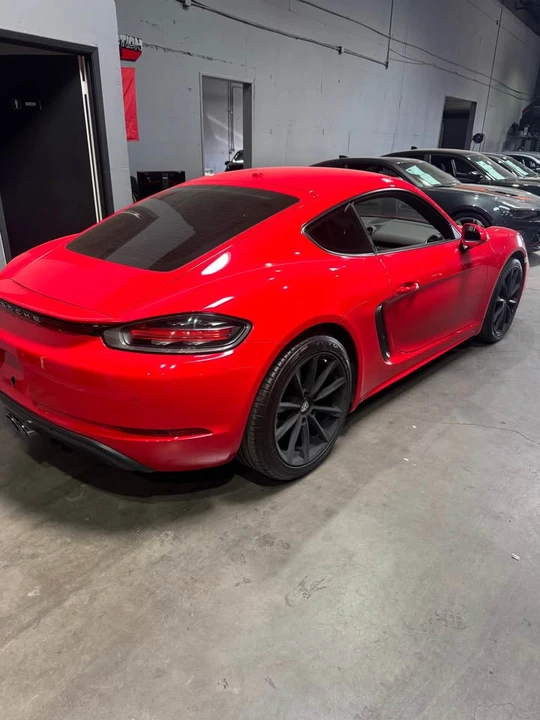 2017 Porsche 718 Cayman - Image 7 of 9