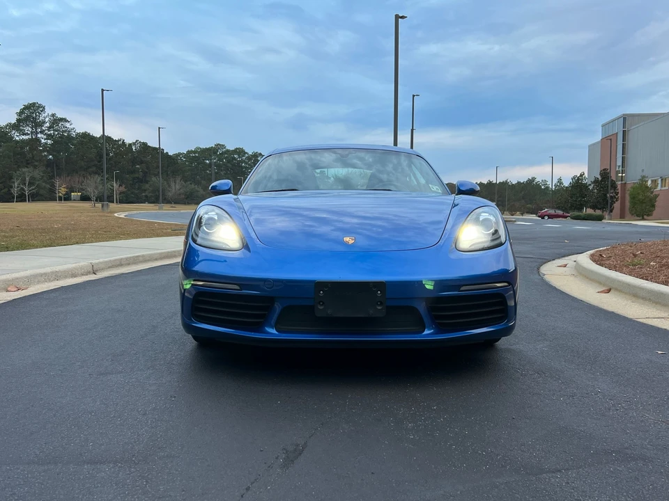 2017 Porsche 718 Cayman - Image 2 of 20