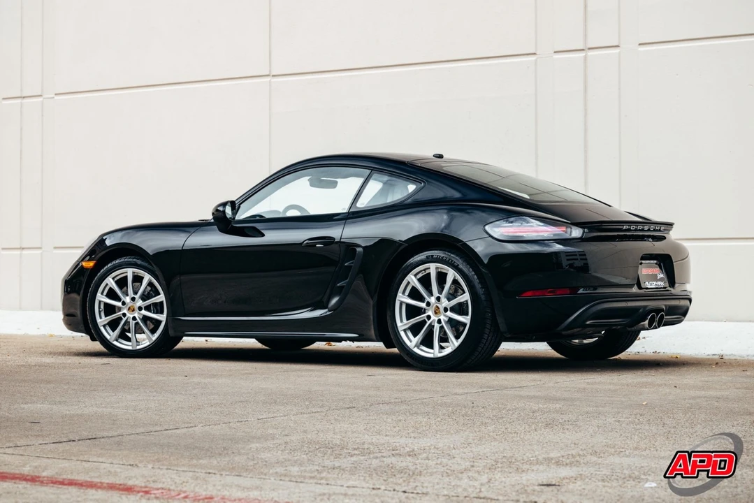 2017 Porsche 718 Cayman - Image 5 of 12