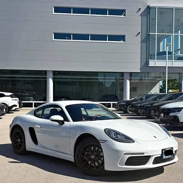 2017 Porsche 718 Cayman