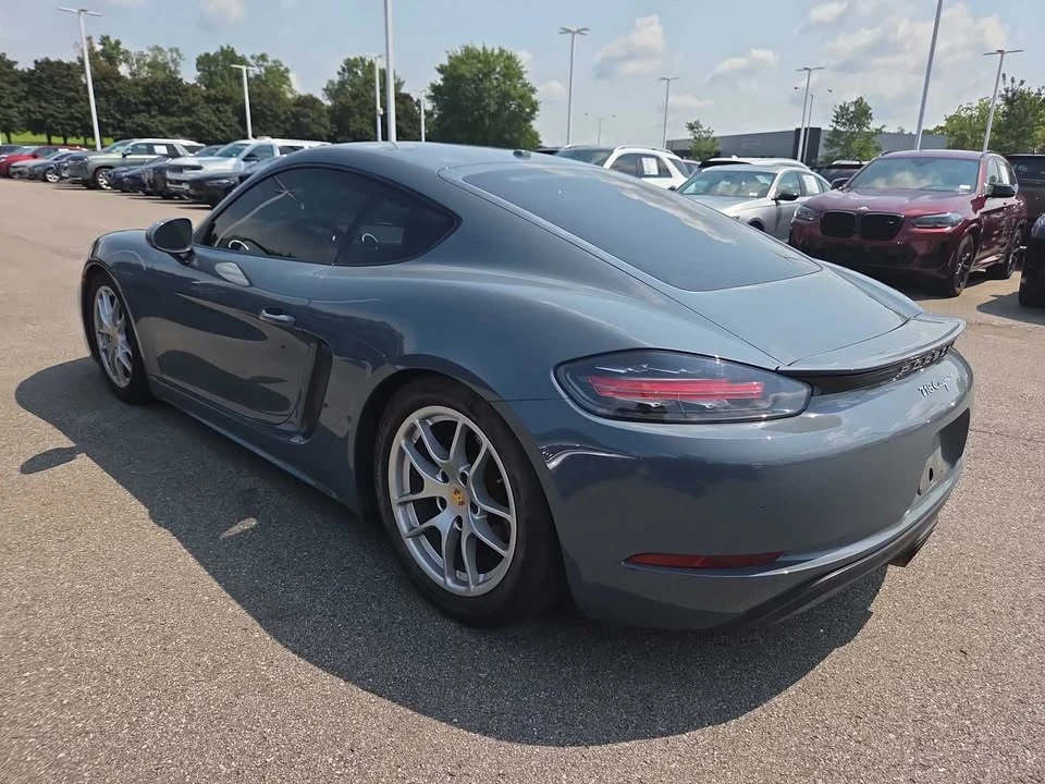 2017 Porsche 718 Cayman - Image 4 of 10