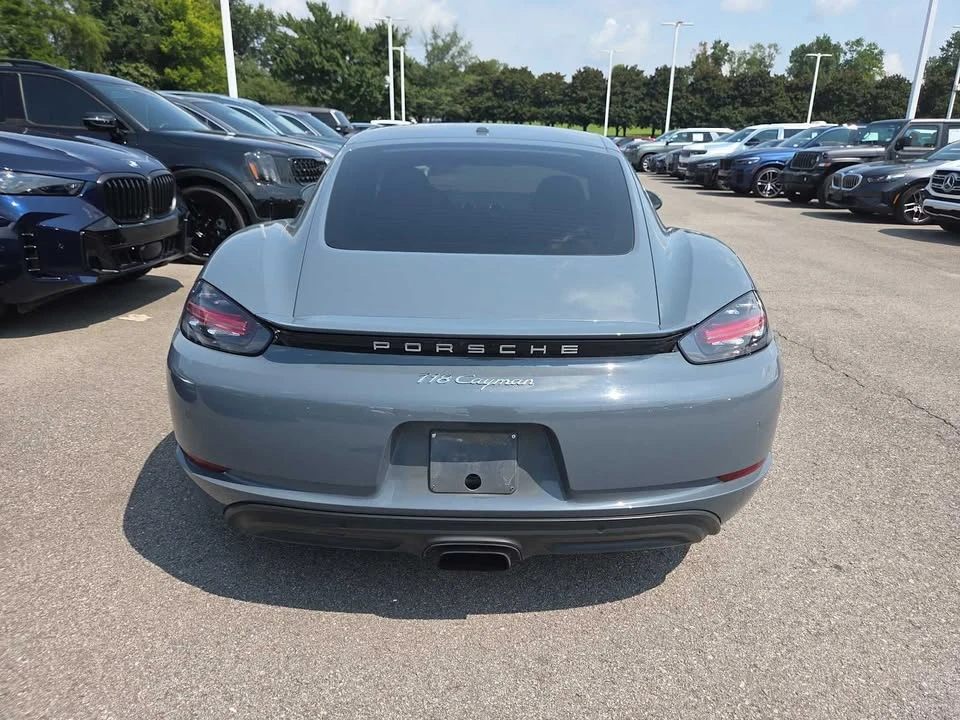 2017 Porsche 718 Cayman - Image 3 of 10