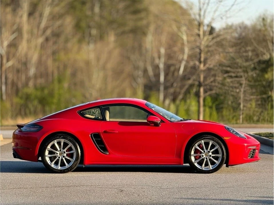 2017 Porsche 718 Cayman - Image 11 of 20