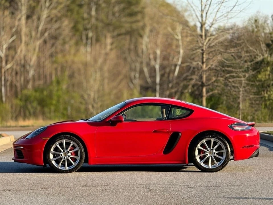 2017 Porsche 718 Cayman - Image 8 of 20