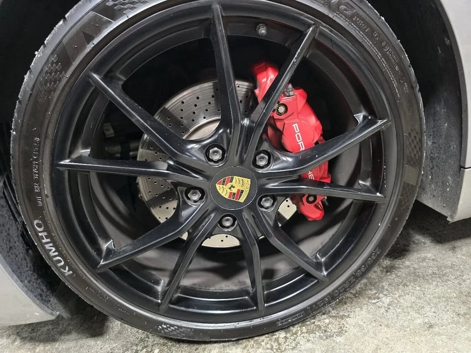 2017 Porsche 718 Cayman - Image 13 of 20