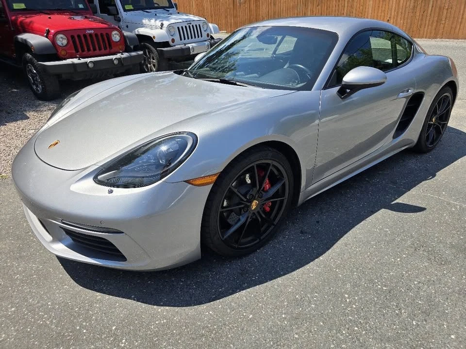 2017 Porsche 718 Cayman - Image 2 of 20