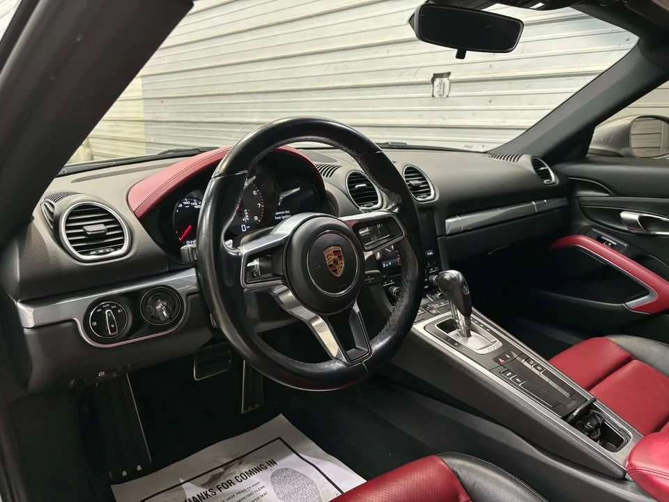 2017 Porsche 718 Cayman S - Image 7 of 16
