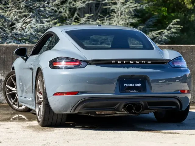 2017 Porsche 718 Cayman S - Image 3 of 4