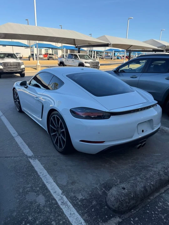2017 Porsche 718 Cayman S - Image 5 of 5