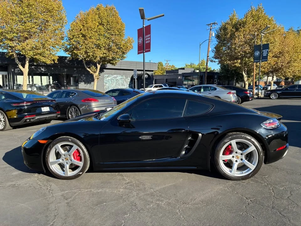 2017 Porsche 718 Cayman S - Image 8 of 15