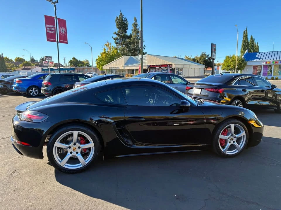 2017 Porsche 718 Cayman S - Image 4 of 15