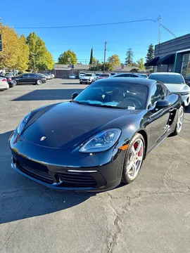 2017 Porsche 718 Cayman S Coupe