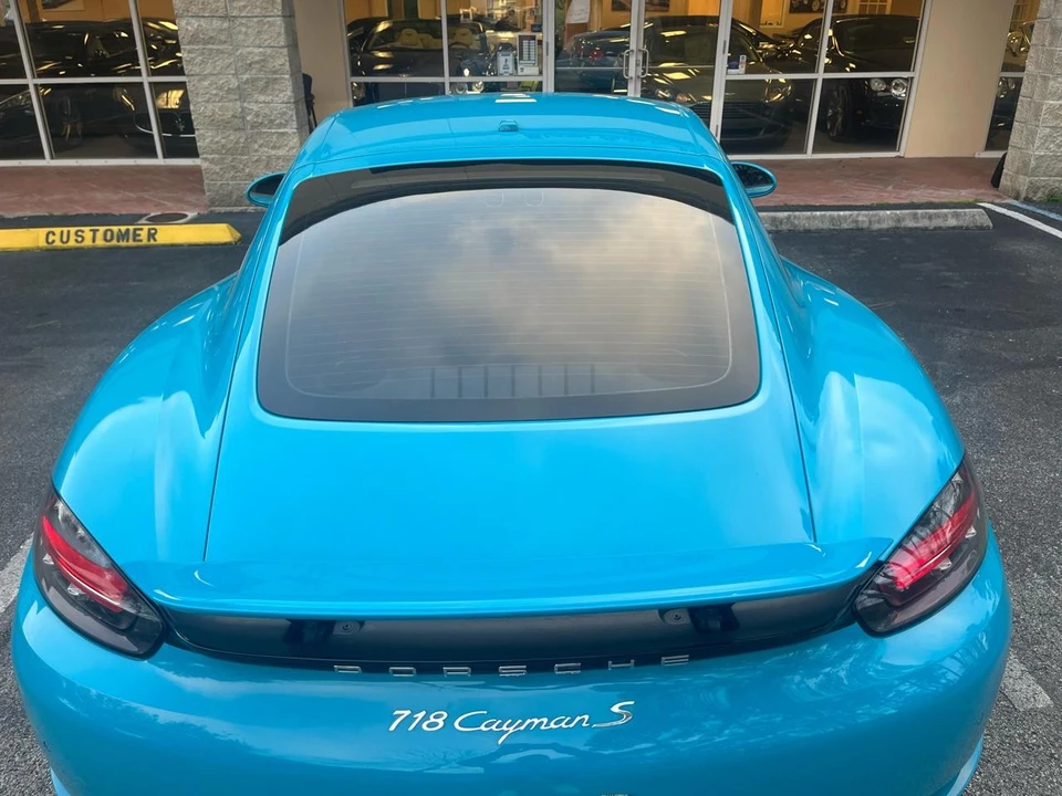 2017 Porsche 718 Cayman S - Image 7 of 12