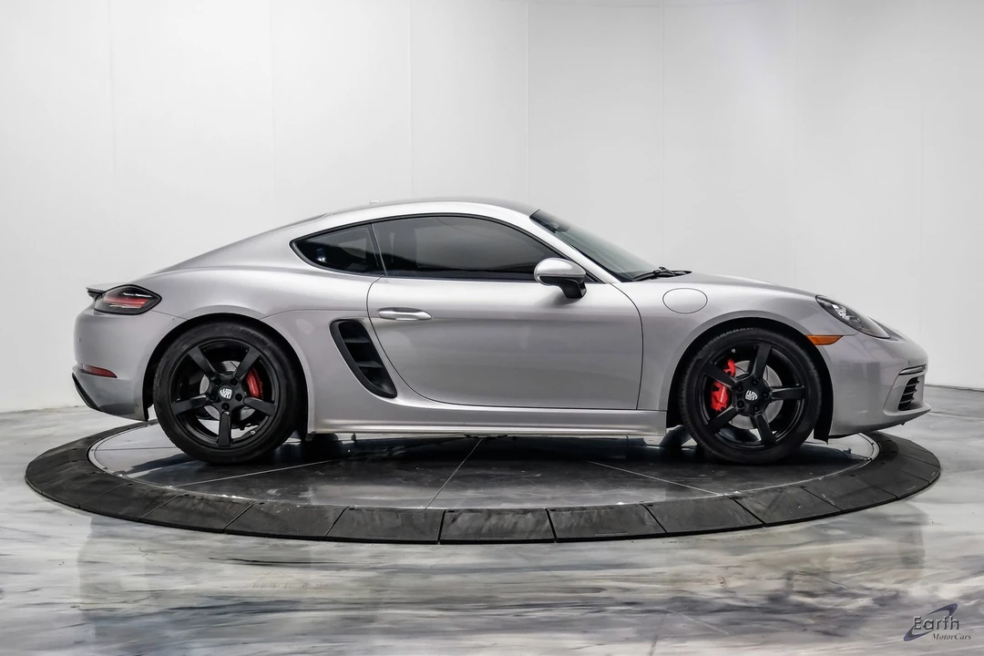 2017 Porsche 718 Cayman S - Image 18 of 21