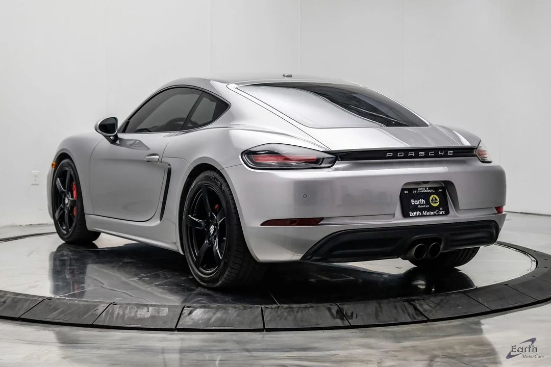 2017 Porsche 718 Cayman S - Image 10 of 21