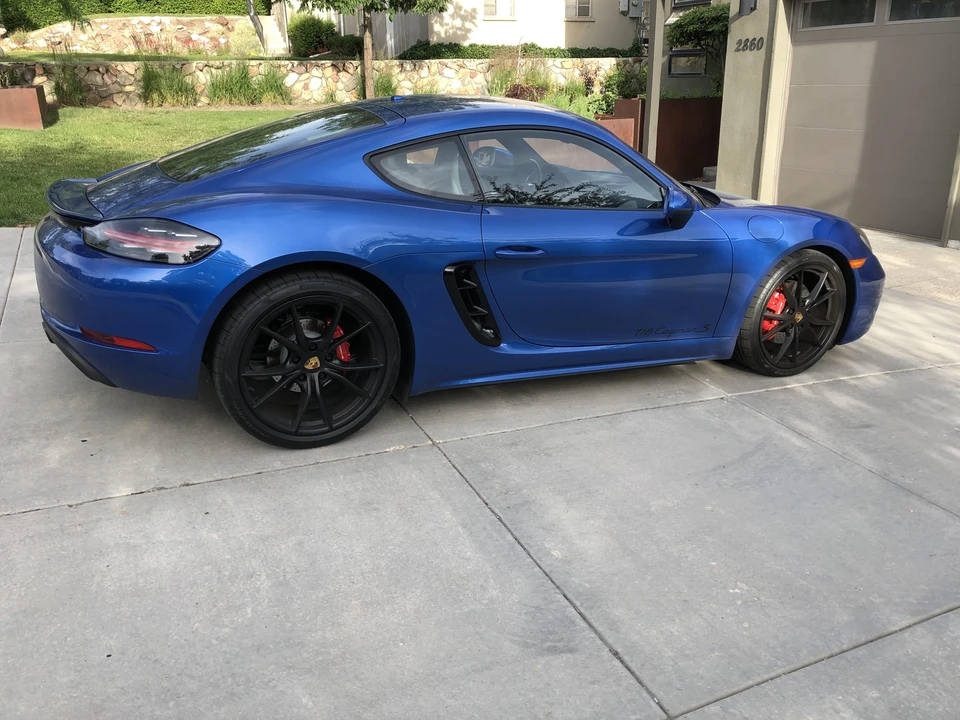 2017 Porsche 718 Cayman S - Image 16 of 31