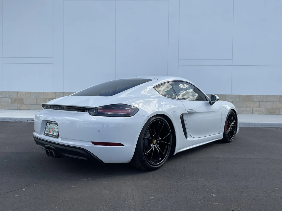 2017 Porsche 718 Cayman S - Image 7 of 8