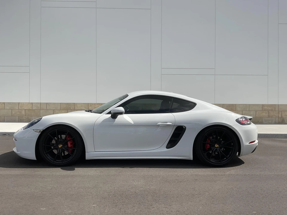 2017 Porsche 718 Cayman S - Image 6 of 8